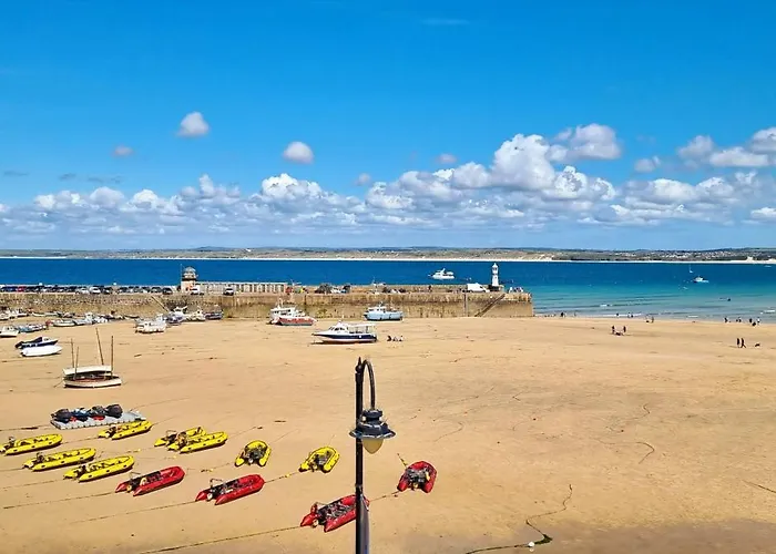 Premier 2 - Stunning Suite With Breathtaking Seaside Views