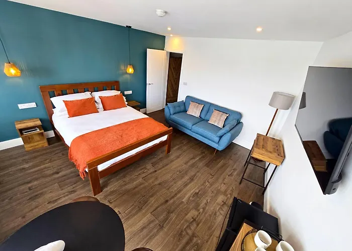 Premier 2 - Stunning Suite With Breathtaking Seaside Views