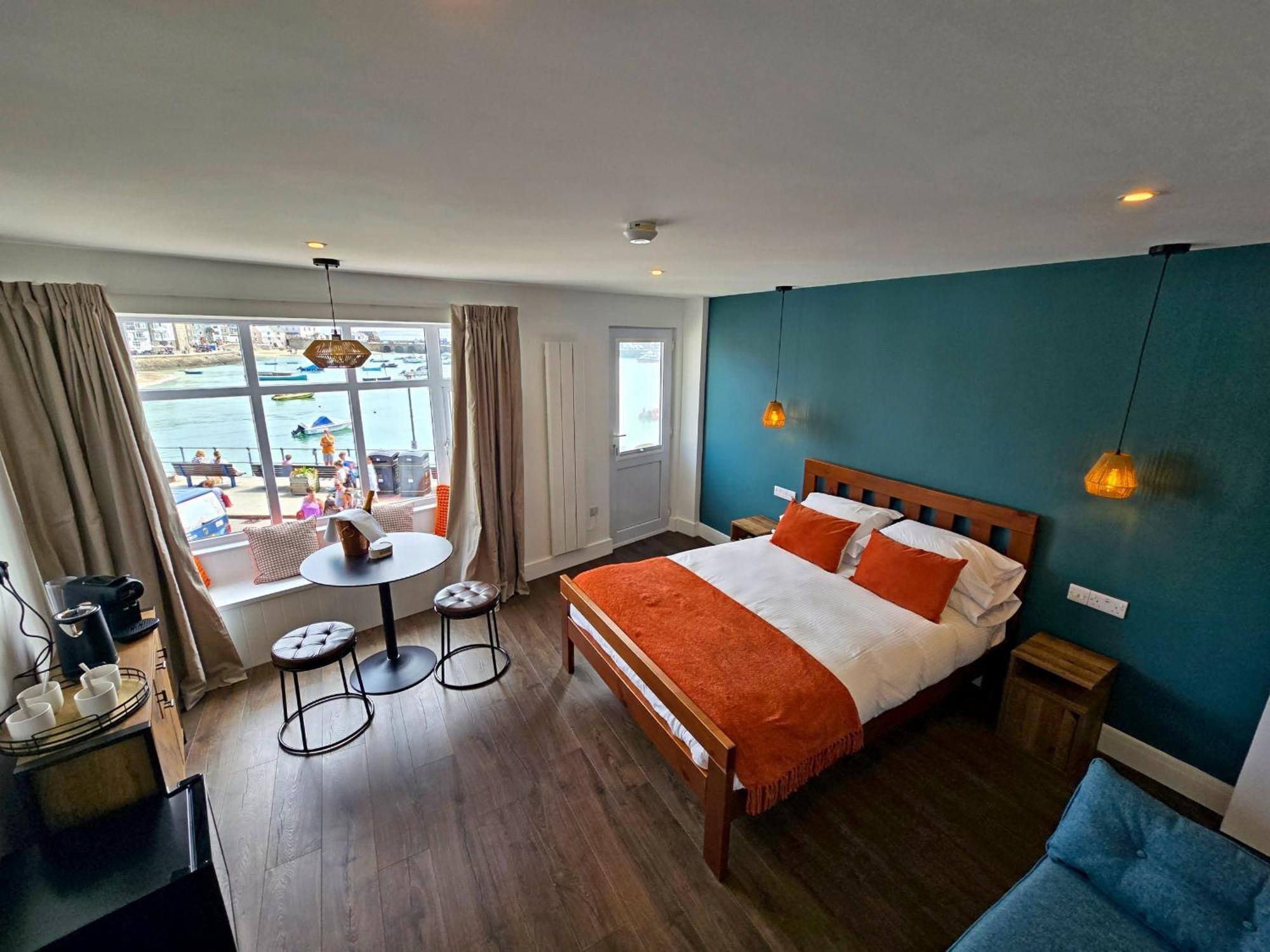 Premier 2 - Stunning With Breathtaking Seaside Views *